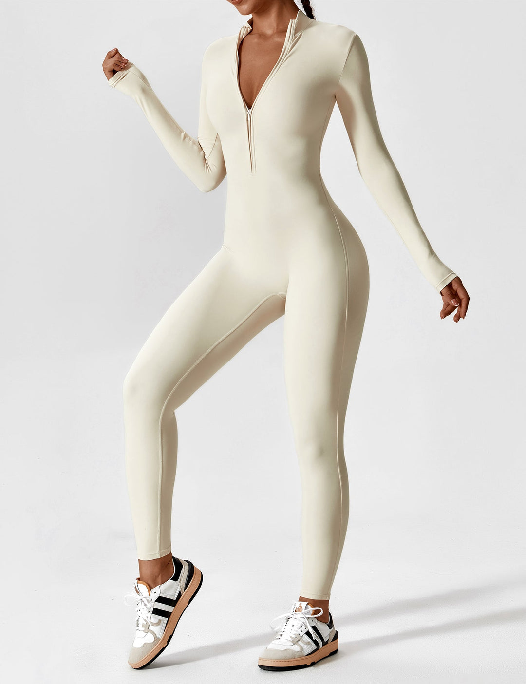 YANELLE – Slimfit Jumpsuit met Ritsdetail